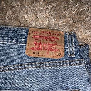 Vintage Levi 550 blue jeans relaxed fit
